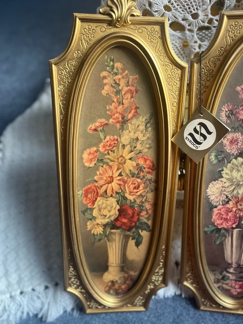 This vintage pair of floral wall art by Cecil Rubino from 1964-Syroco